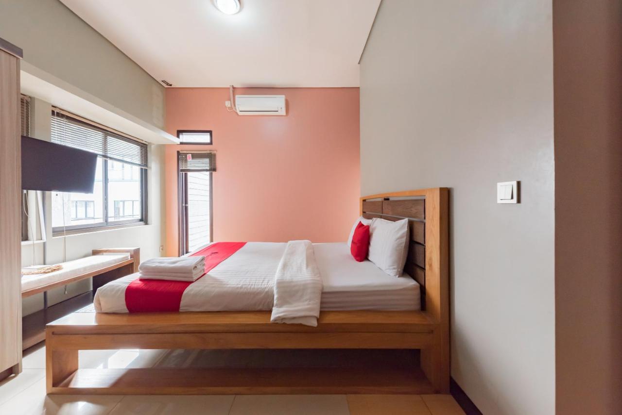 Отель Reddoorz Syariah Near Politeknik Negeri Bandung Campus Cimahi Экстерьер фото